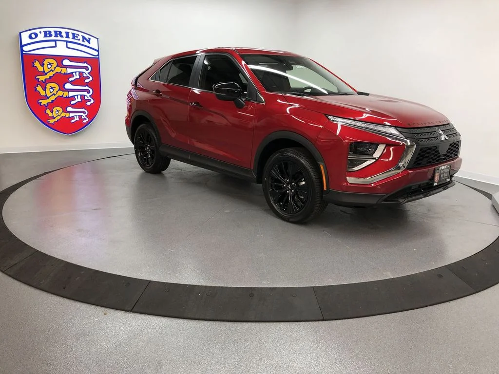 2022 Mitsubishi Eclipse Cross LE