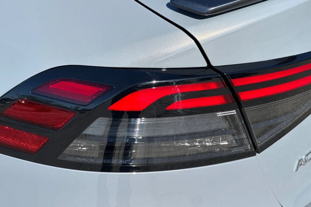 New 2026 Urban Gray Pearl Honda SE image 31