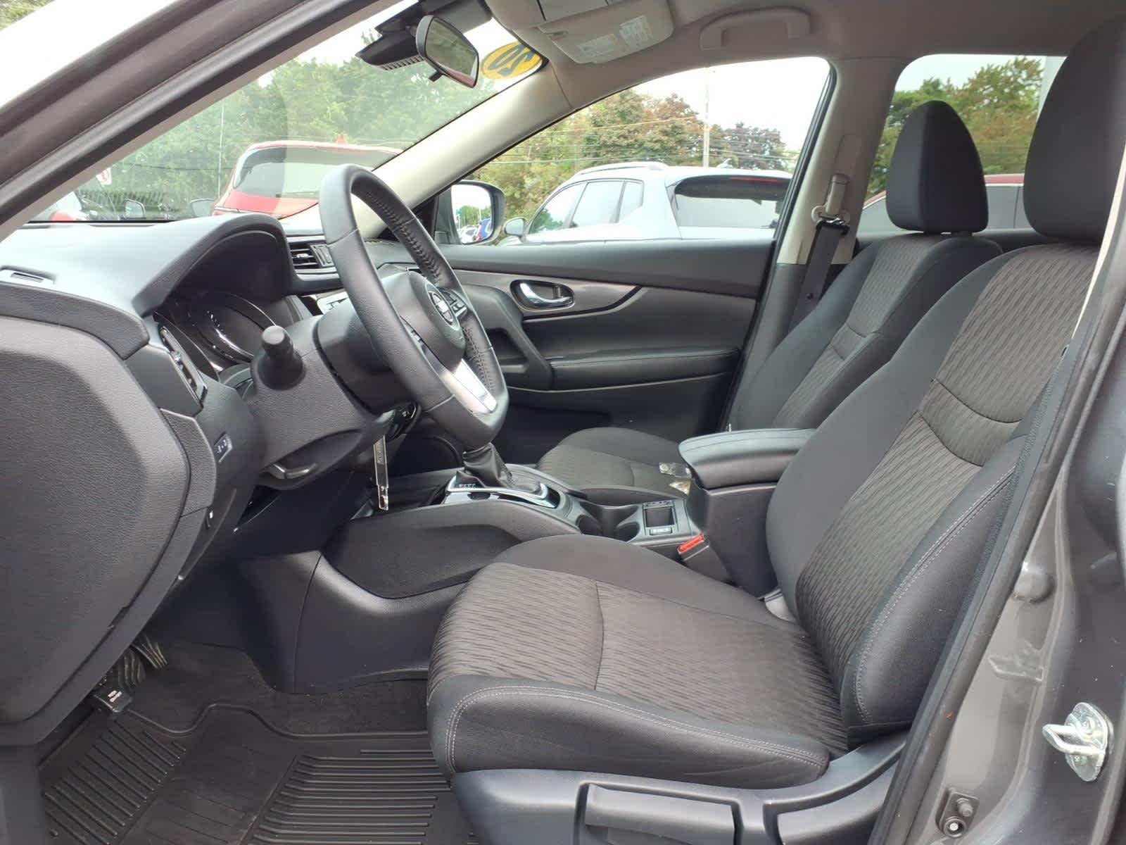 Certified Used 2020 Gun Metallic Nissan S image 11
