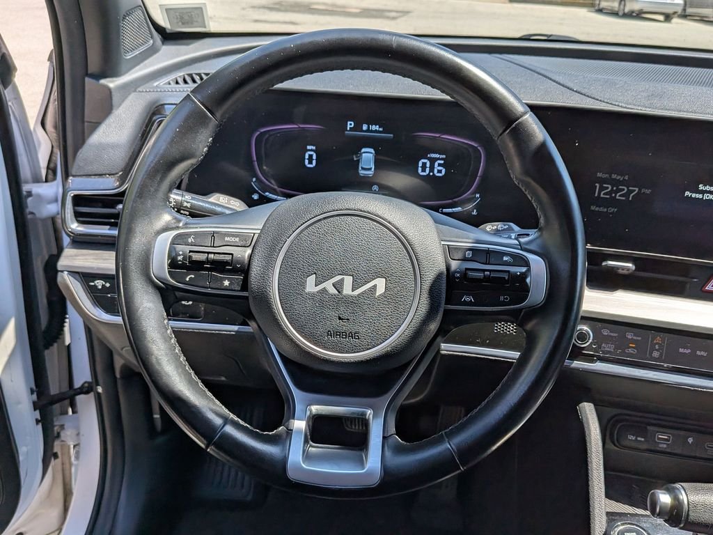 Used 2023 White Kia X-Line image 13