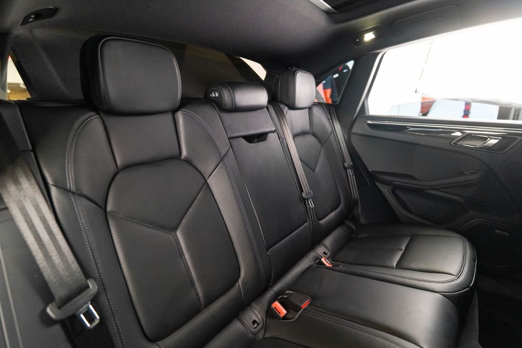Used 2025 Grey Porsche Base image 38