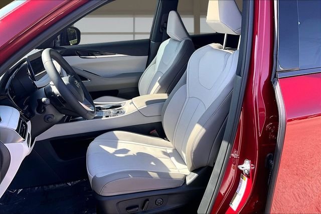 New 2027 SUNFIRE RED INFINITI SPORT image 25