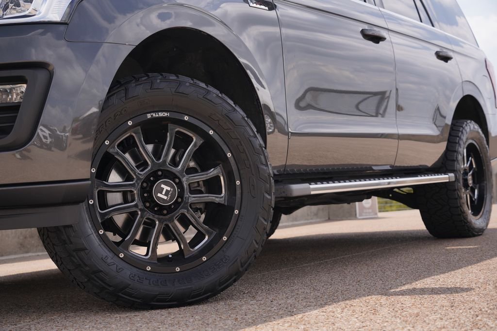 Used 2019 Magnetic Ford XLT image 3