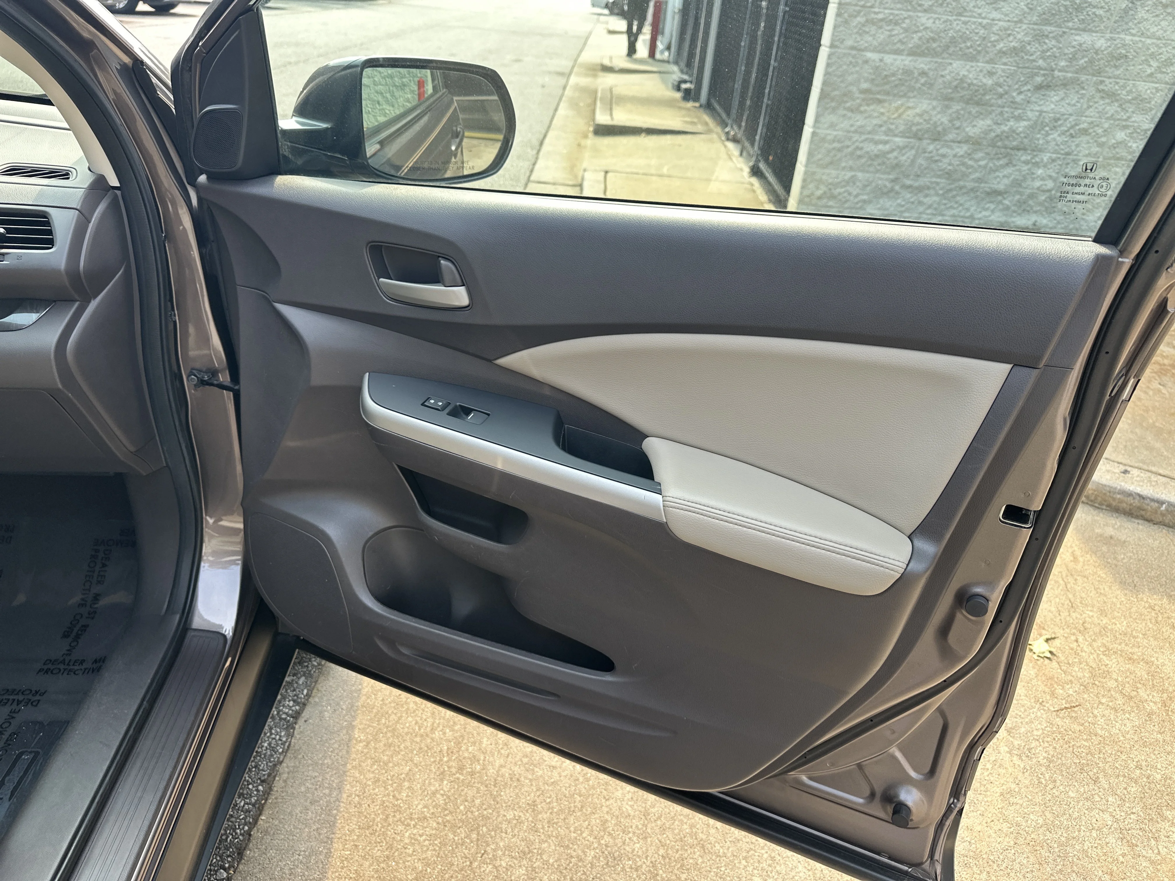 Used 2013  Honda EX-L image 17