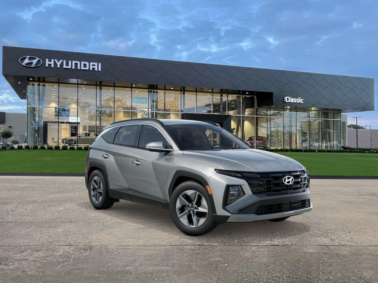 New 2026 Shimmering Silver Hyundai SEL image 2