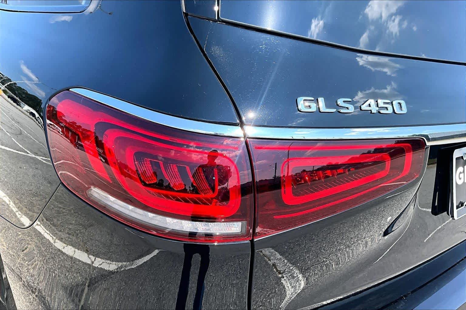 Used 2023 Black Mercedes-Benz GLS 450 image 29