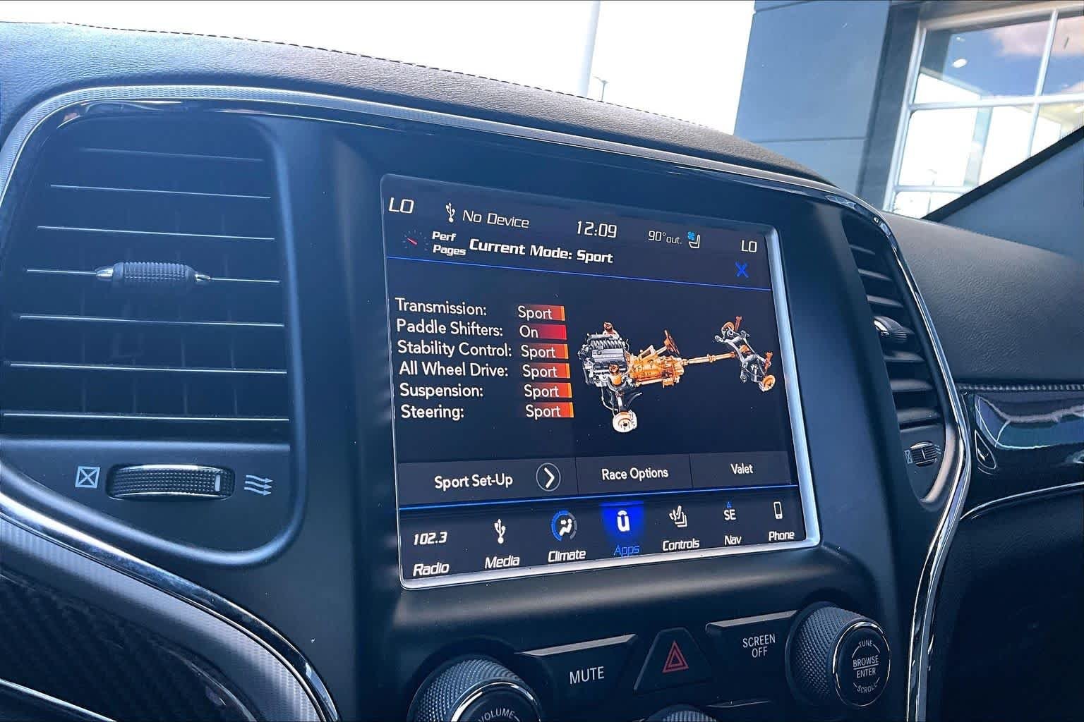 Used 2018 Bright White Clearcoat Jeep SRT image 33