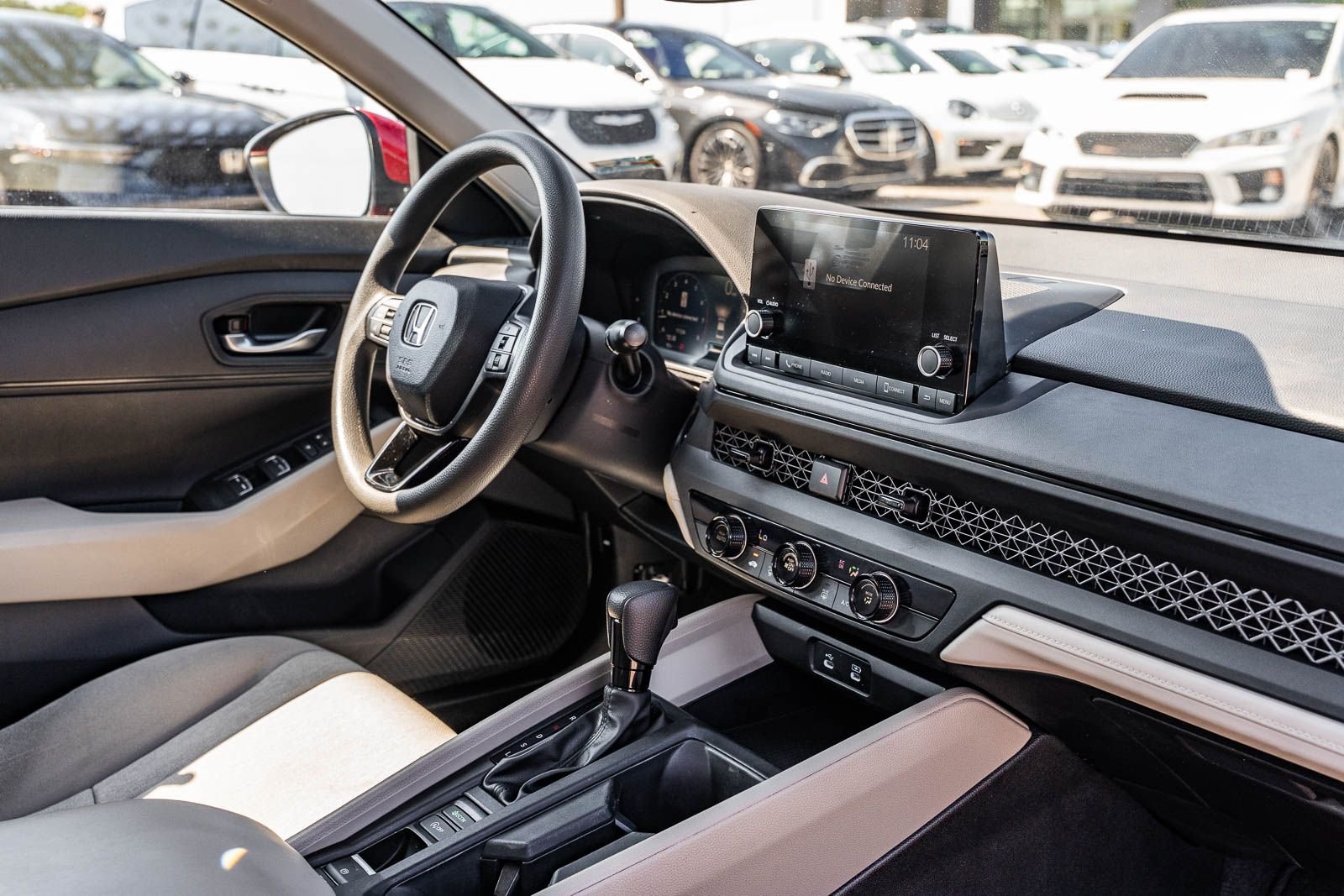 Certified Used 2025  Honda LX image 12