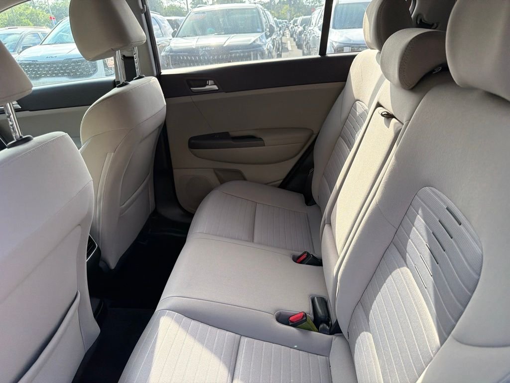 Used 2020 Red Kia LX image 21