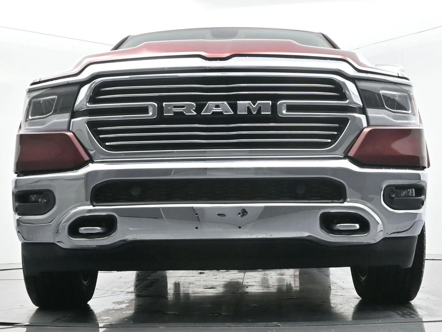 Used 2020 Delmonico Red Pearlcoat Ram Laramie image 43