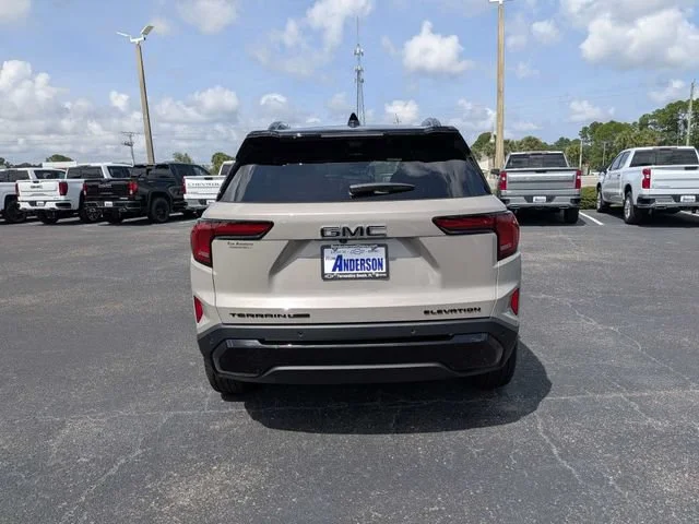 New 2027 Riverstone Metallic GMC Elevation image 4