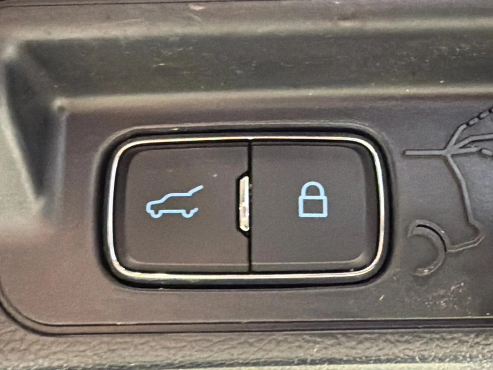 Used 2023 Carbonized Gray Metallic Ford XLT image 19
