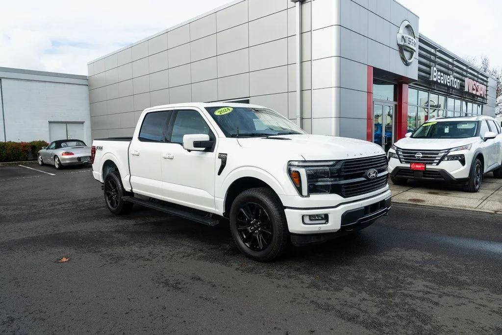 Used 2024 White Ford Platinum image 30