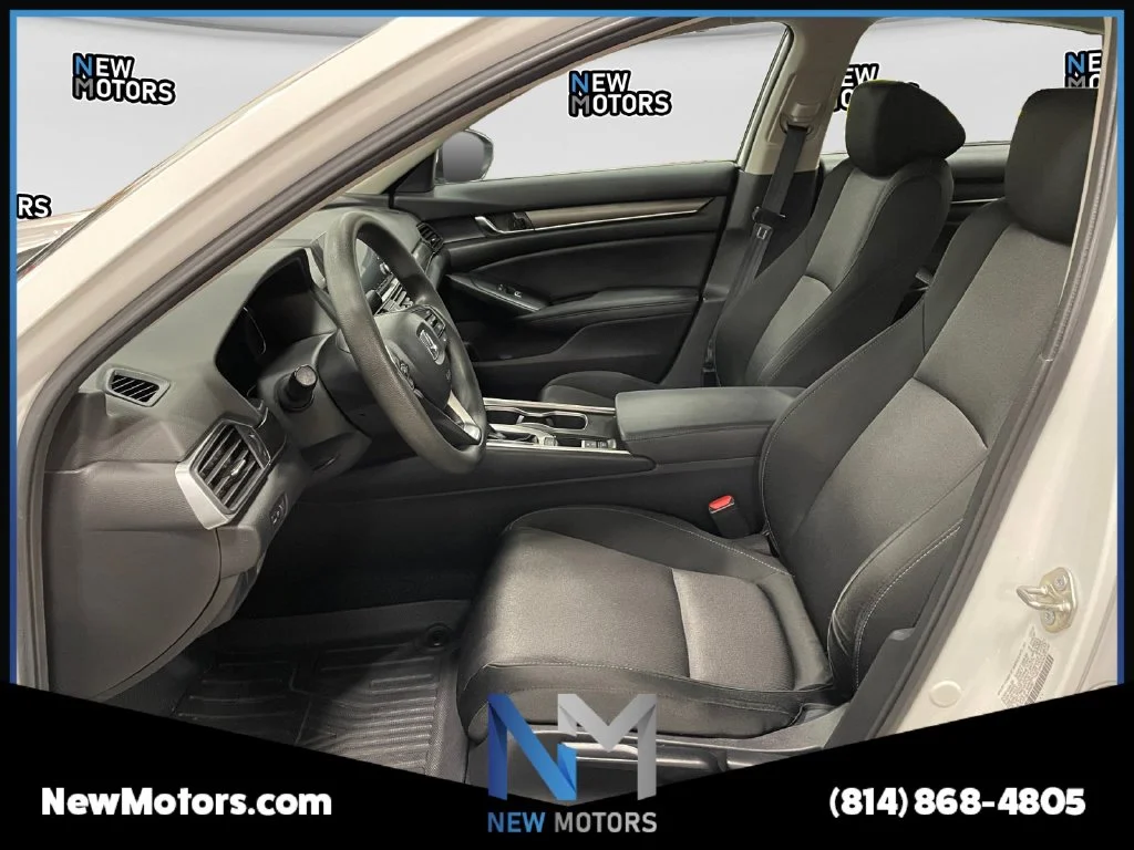 Used 2020 White Honda LX image 9