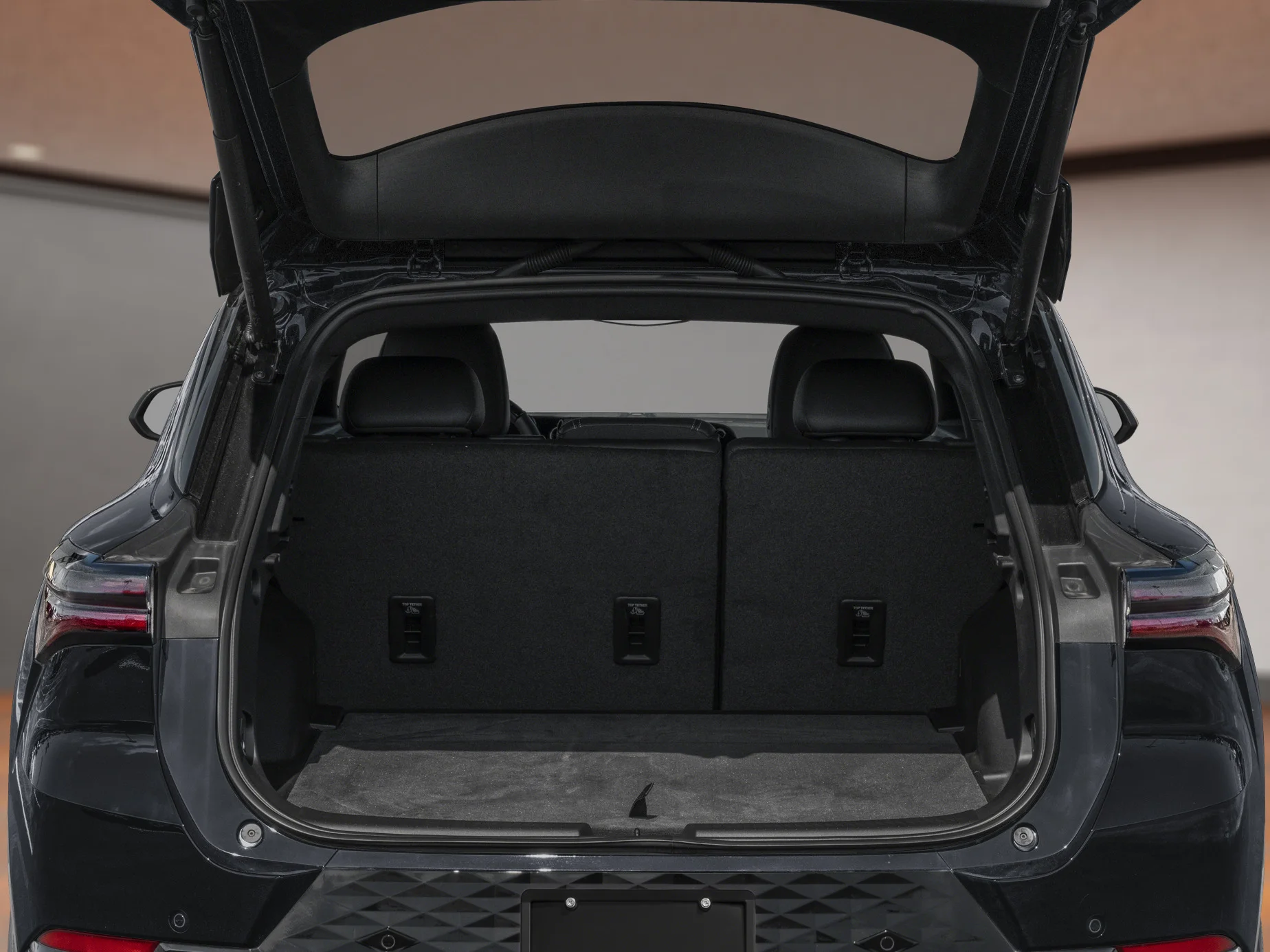 New 2026 Grey Chevrolet 4dr LT image 6