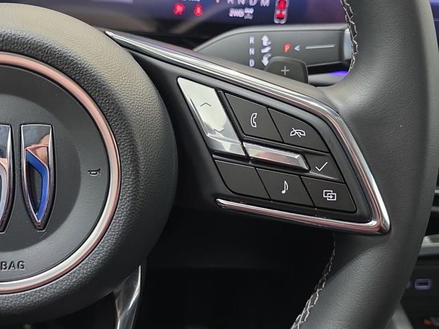 2025 Buick Envision Preferred - Photo 17