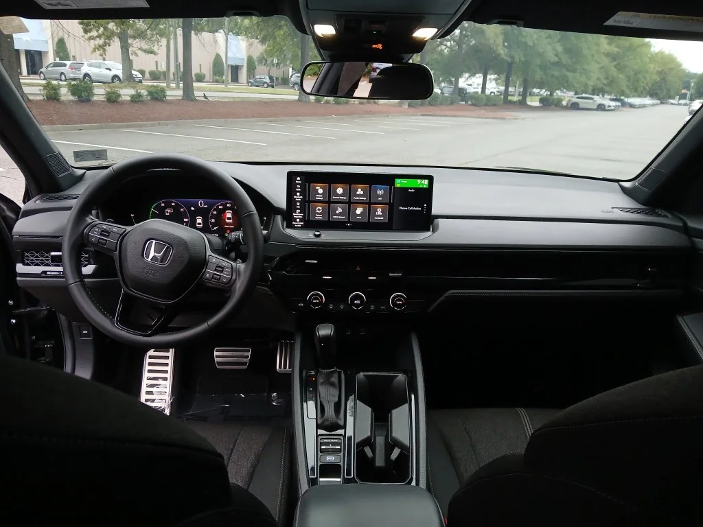 Used 2024 Black Honda Sport image 19