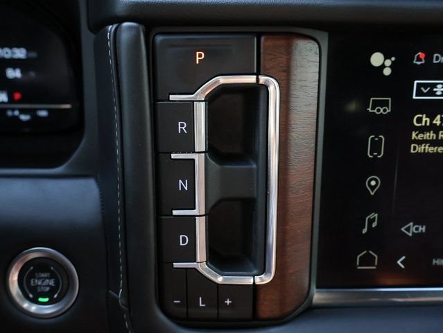 2024 GMC Yukon Denali Ultimate - Photo 30