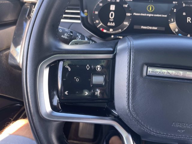 Used 2025 Silver Land Rover SE image 34