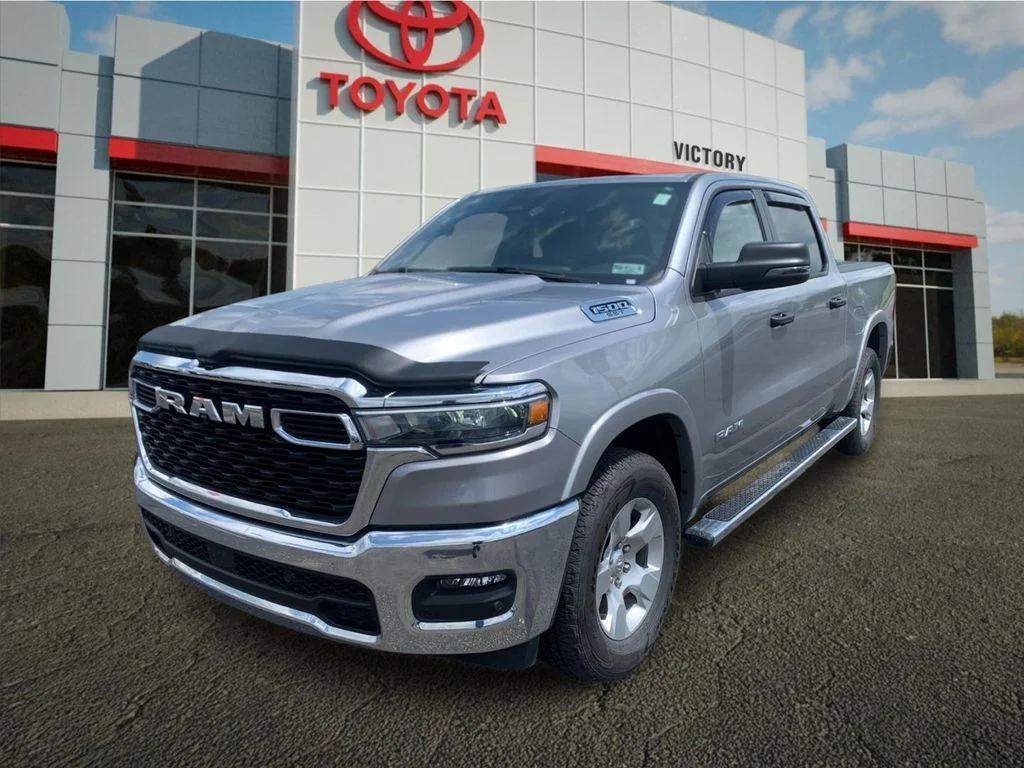 Used 2025 Silver Ram Big Horn/Lone Star image 7
