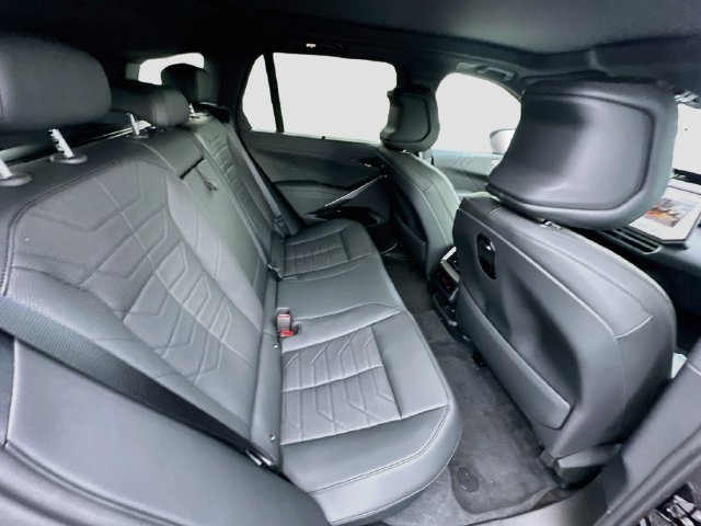 New 2027 Black BMW  image 20