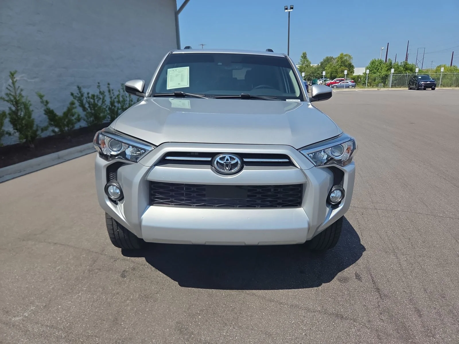 Used 2020 Classic Silver Metallic Toyota SR5 image 9