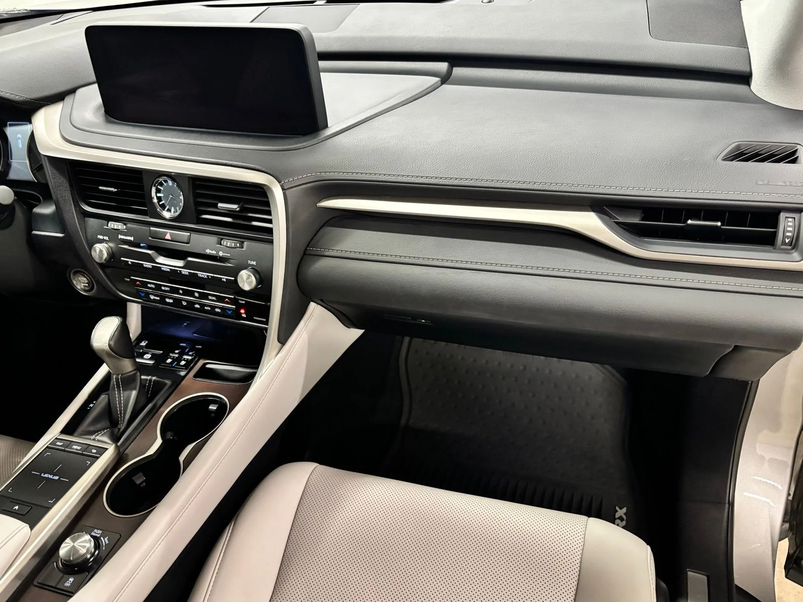 Used 2021 Silver Lexus 350 image 20
