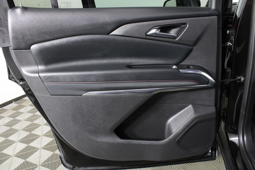 Used 2026 Black Chevrolet Z71 image 13
