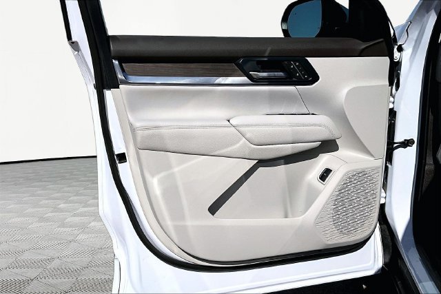 Used 2026 White GMC Denali image 18