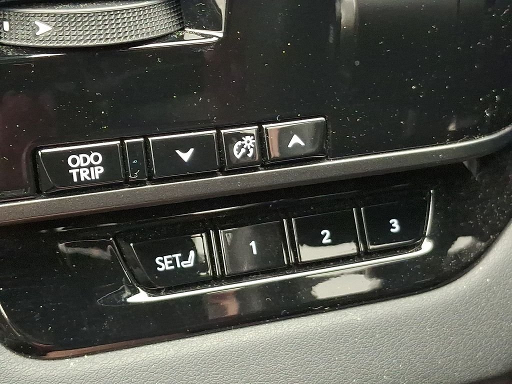 Used 2024 Caviar Lexus 500h F SPORT Performance image 26