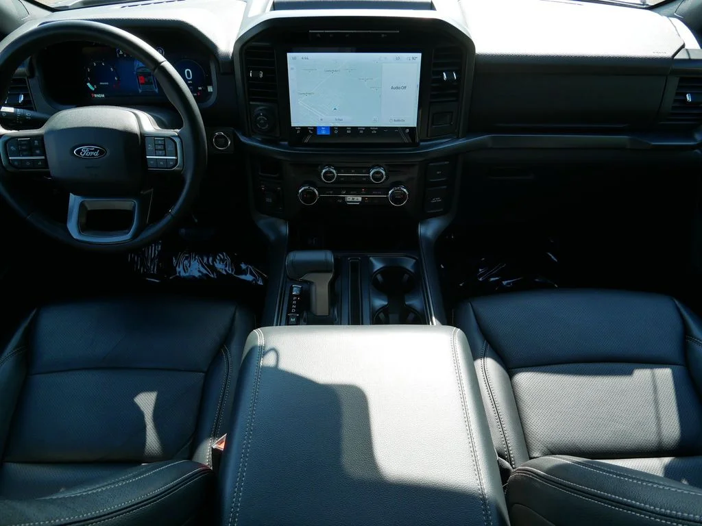 Used 2024 Gray Ford XLT image 13