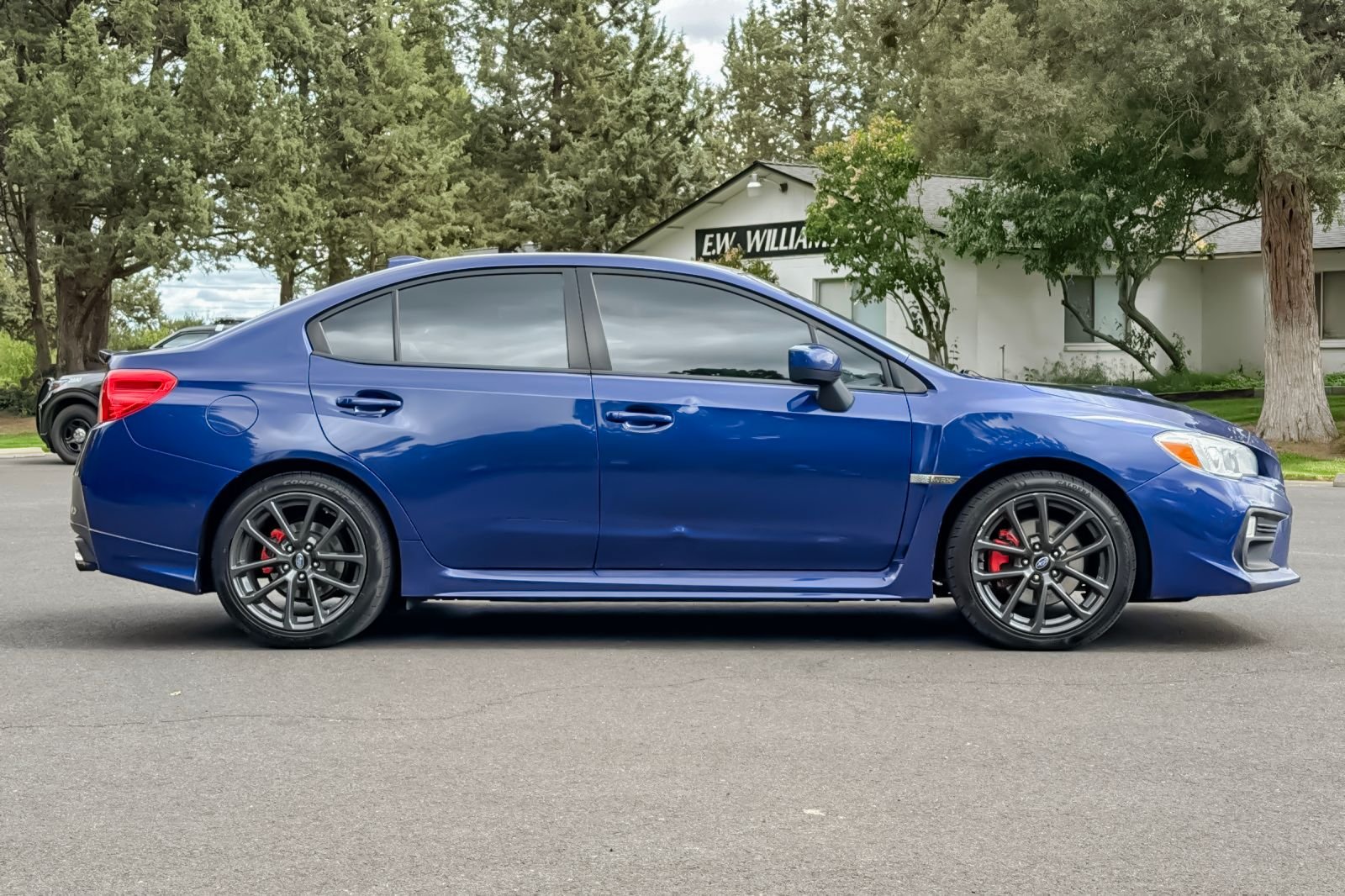 Used 2019 Blue Subaru Premium image 3