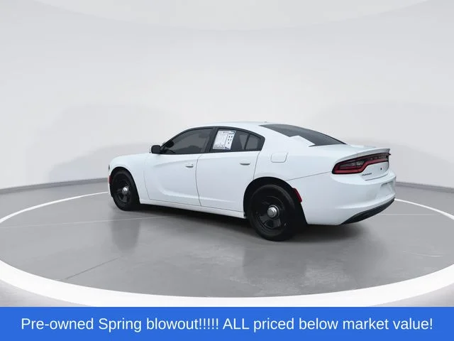 Used 2017 White Dodge Police image 6