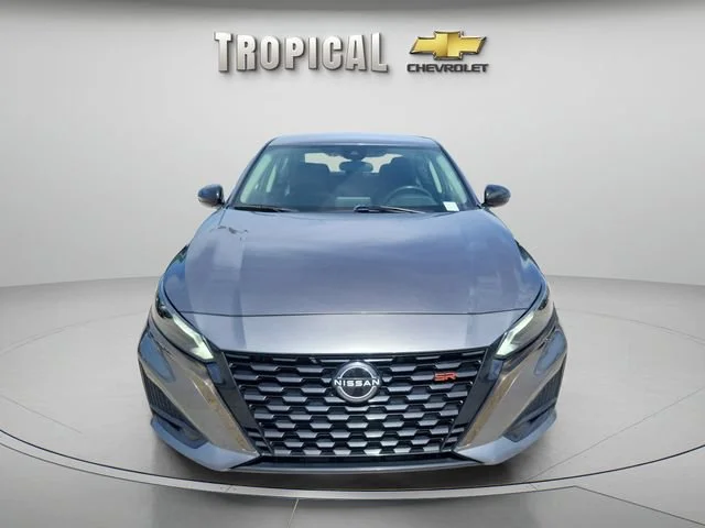 Used 2024 Gray Nissan 2.5 SR image 8