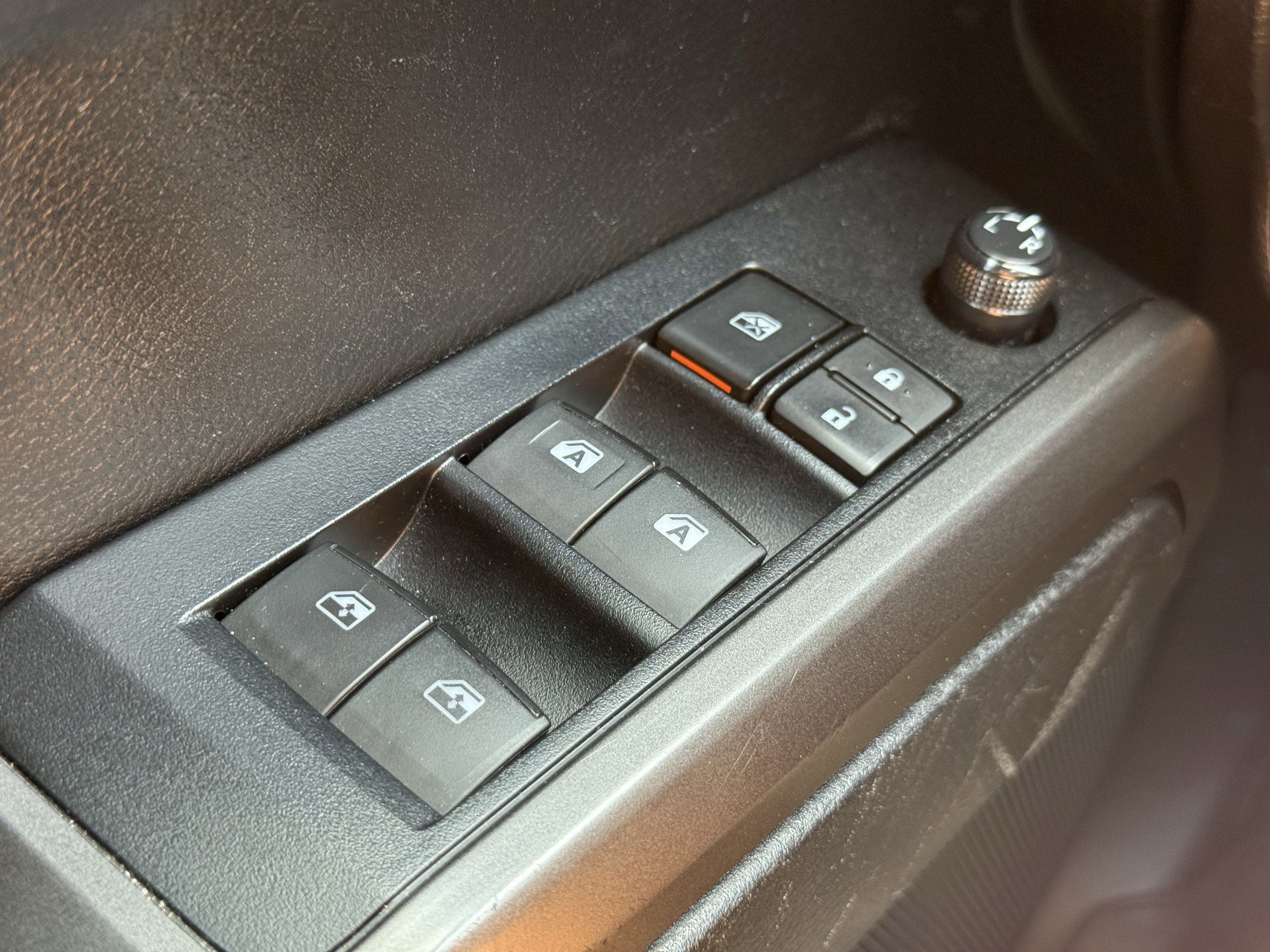 Used 2022 Magnetic Gray Metallic Toyota SR image 25