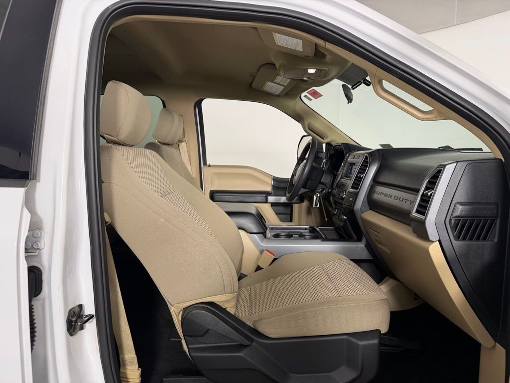 Used 2018 White Ford XLT image 29