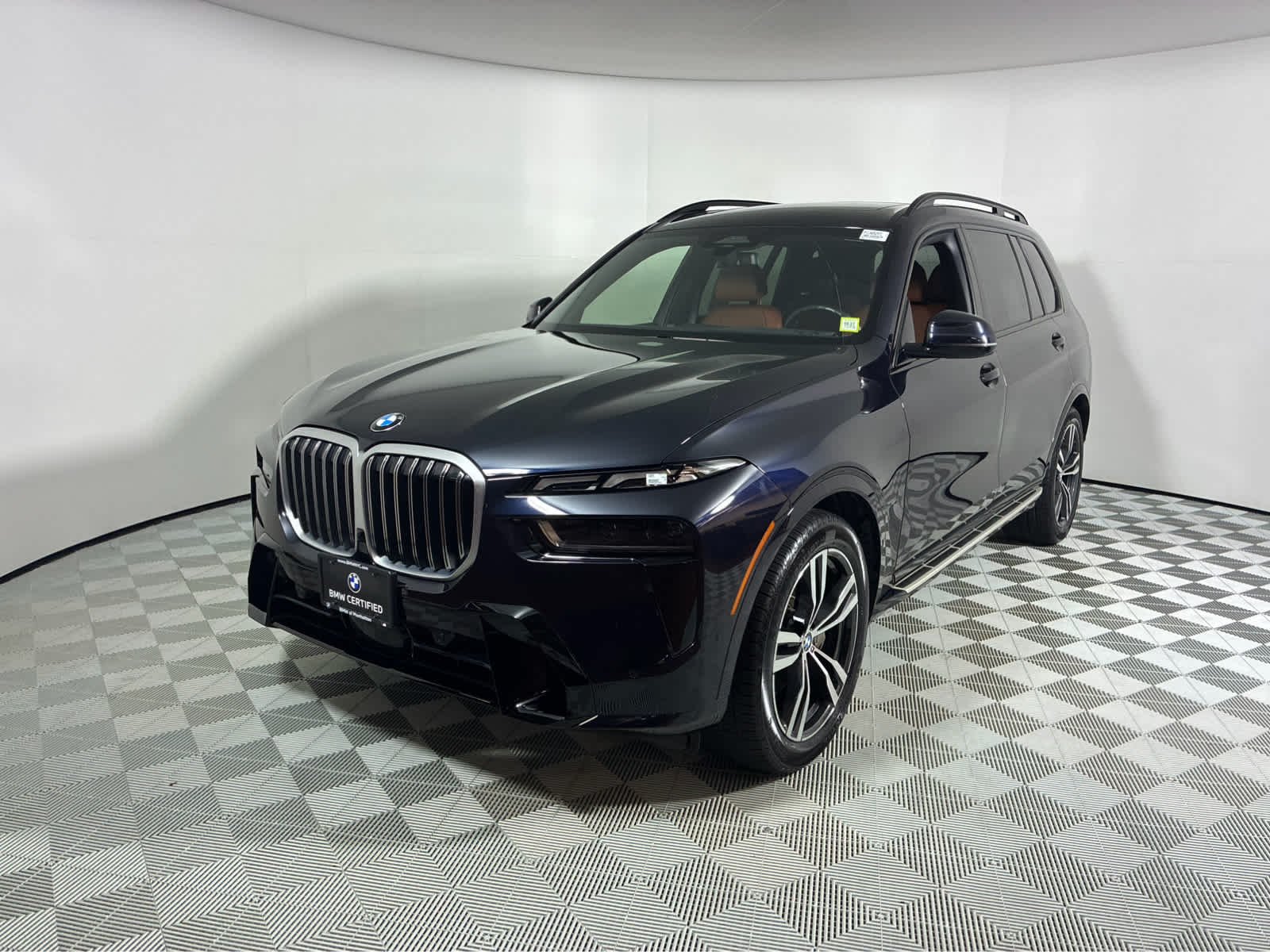 Used 2024 Carbon Black Metallic BMW xDrive40i image 5