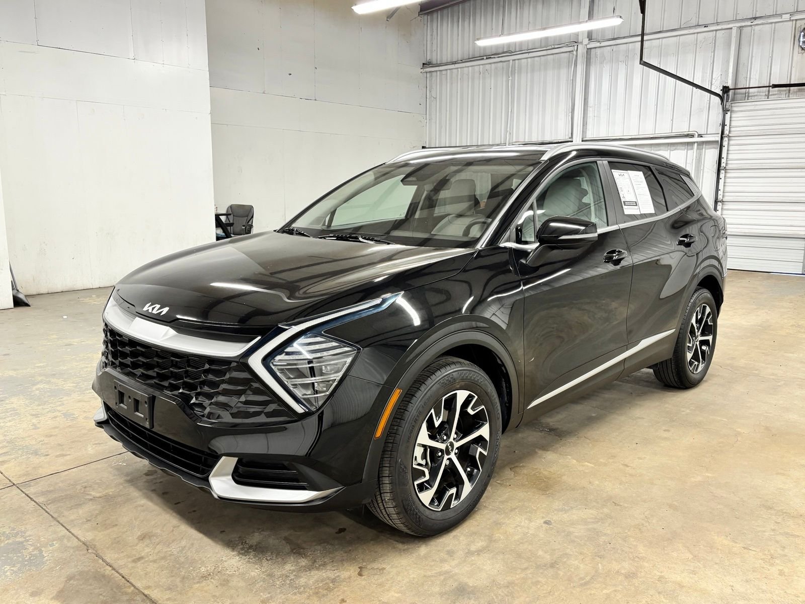 Used 2024 Black Kia EX image 3