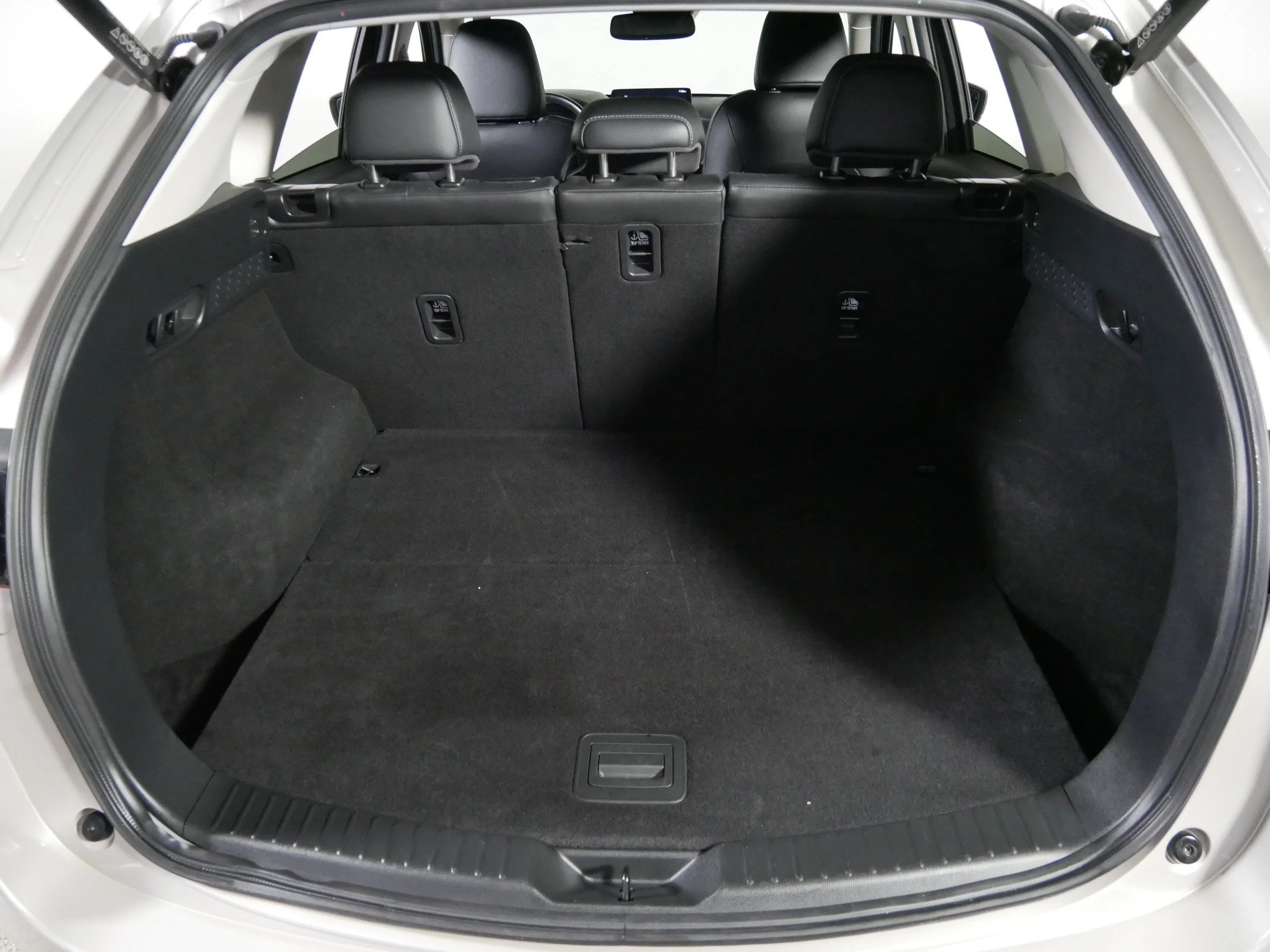 Used 2025 Platinum Quartz Metallic Mazda 2.5 S Preferred Package image 18