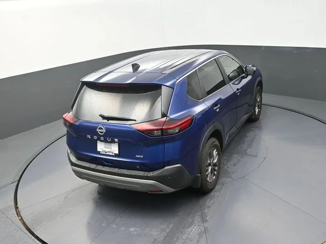 Used 2023 Blue Nissan S image 17
