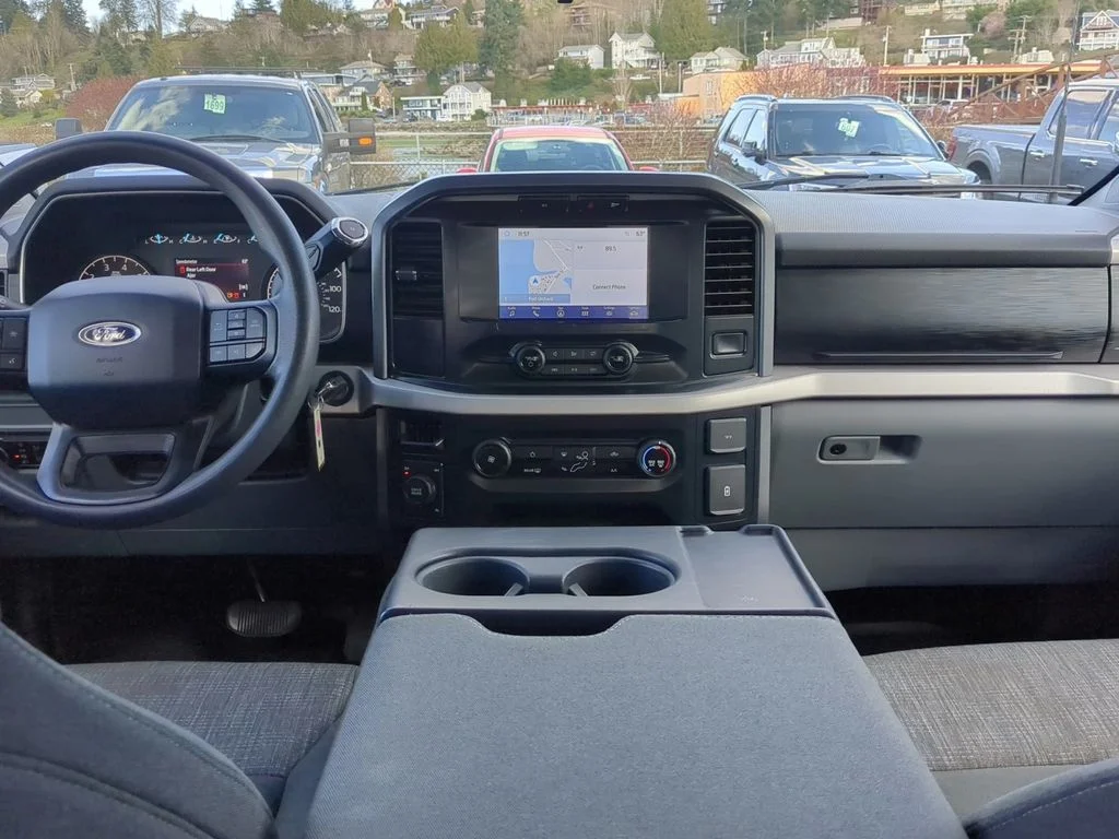 Used 2023 Black Ford  image 16