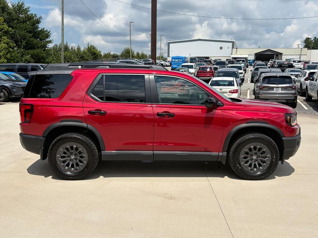 Used 2026 Radiant Red Metallic Ii Honda TrailSport image 3