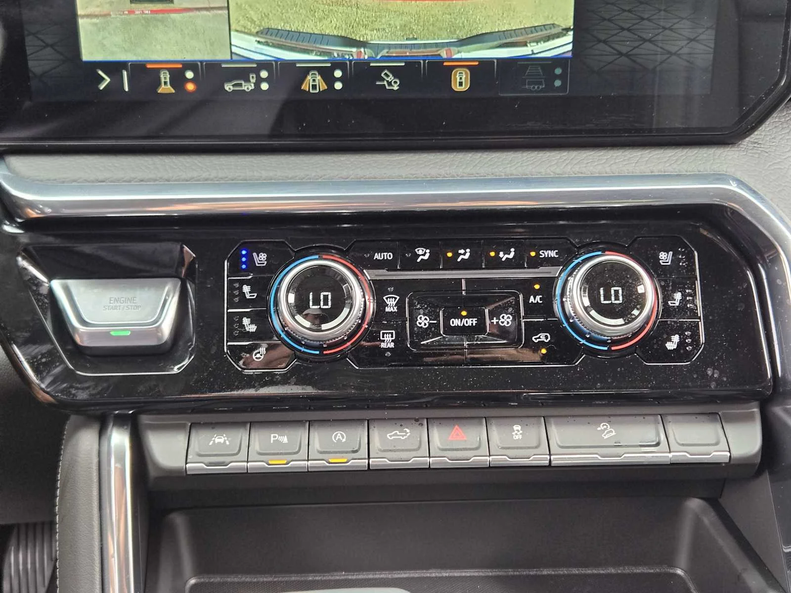2026 GMC Sierra 1500 Denali - Photo 13