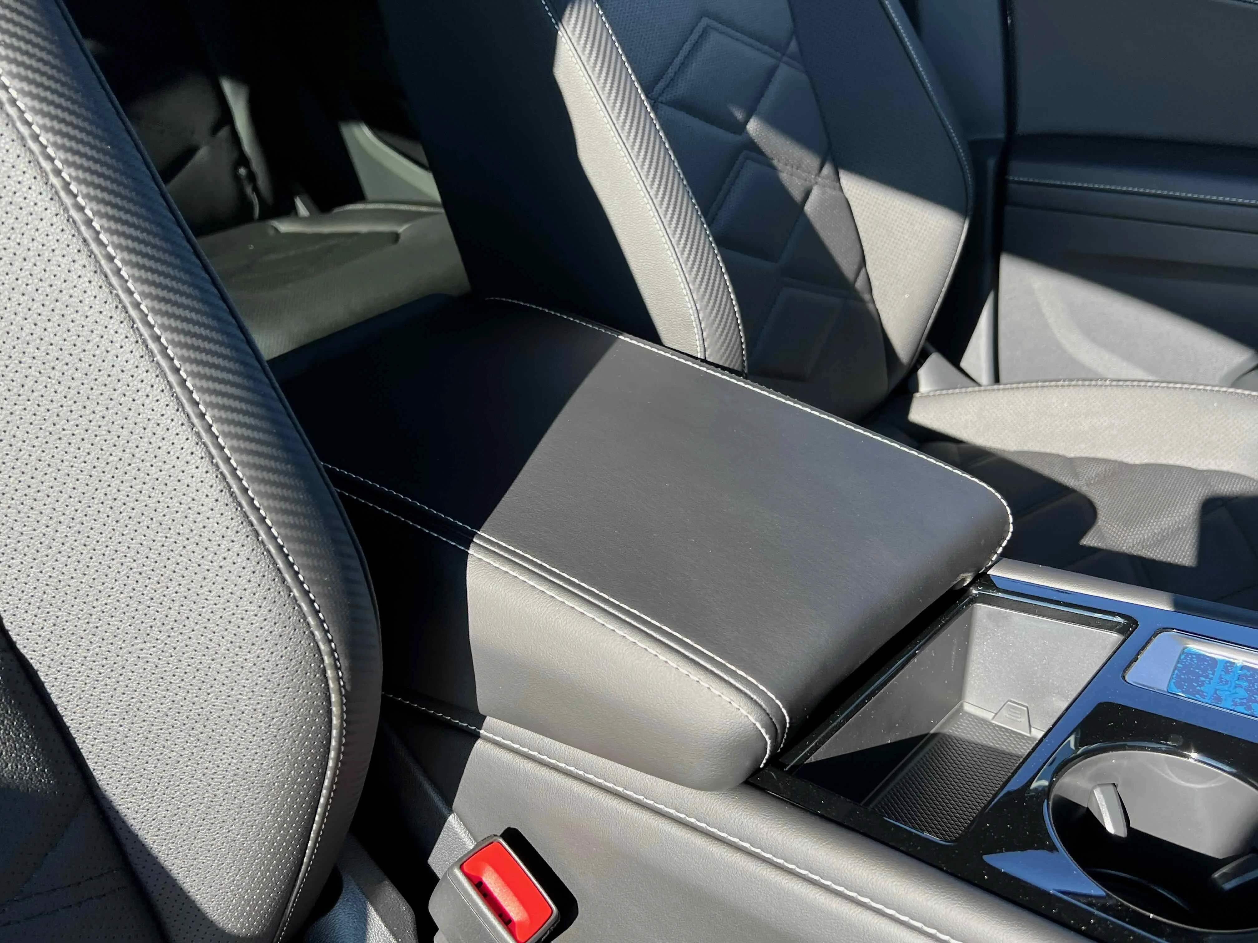 New 2026 Gray Volkswagen 2.0T SE w/Technology image 23