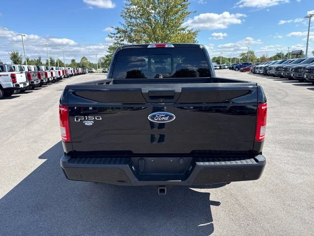 Used 2017 Shadow Black Ford XLT image 5
