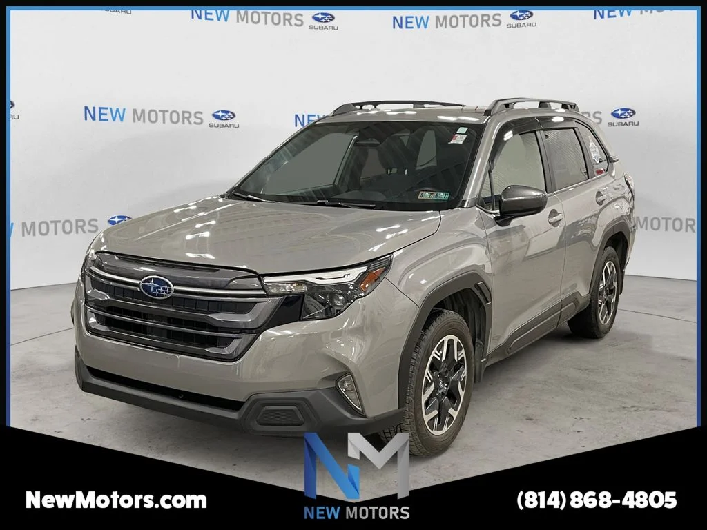 Used 2025 Pearl Subaru Premium image 1