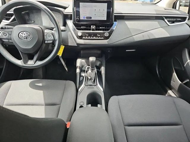 Used 2023 White Toyota LE image 19