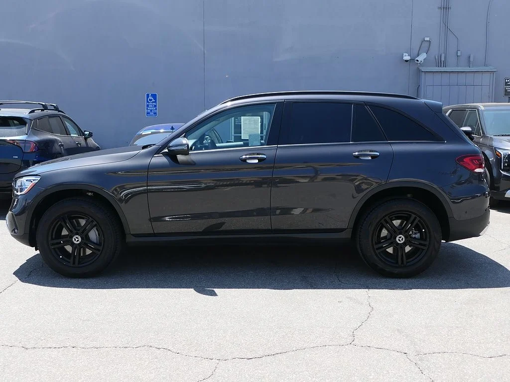 Used 2022 Gray Mercedes-Benz GLC 300 image 6