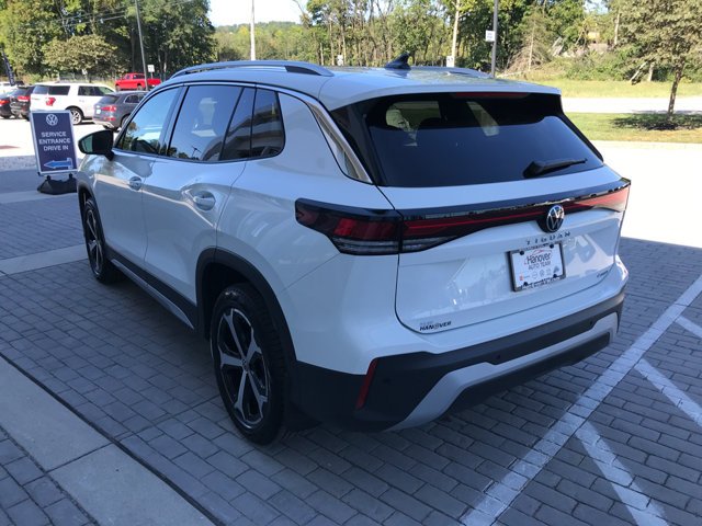 New 2026 Pure White Volkswagen SE image 6