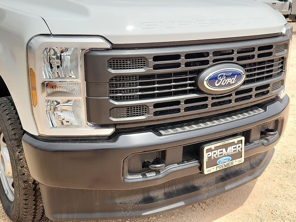 New 2026 Oxford White Ford F-350® XL image 13
